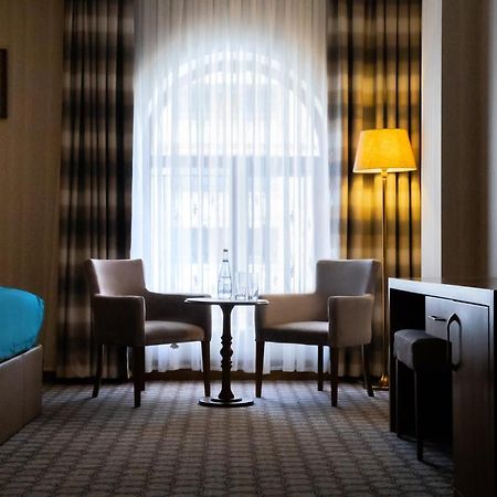 Madison Hotel Baku Ngoại thất bức ảnh